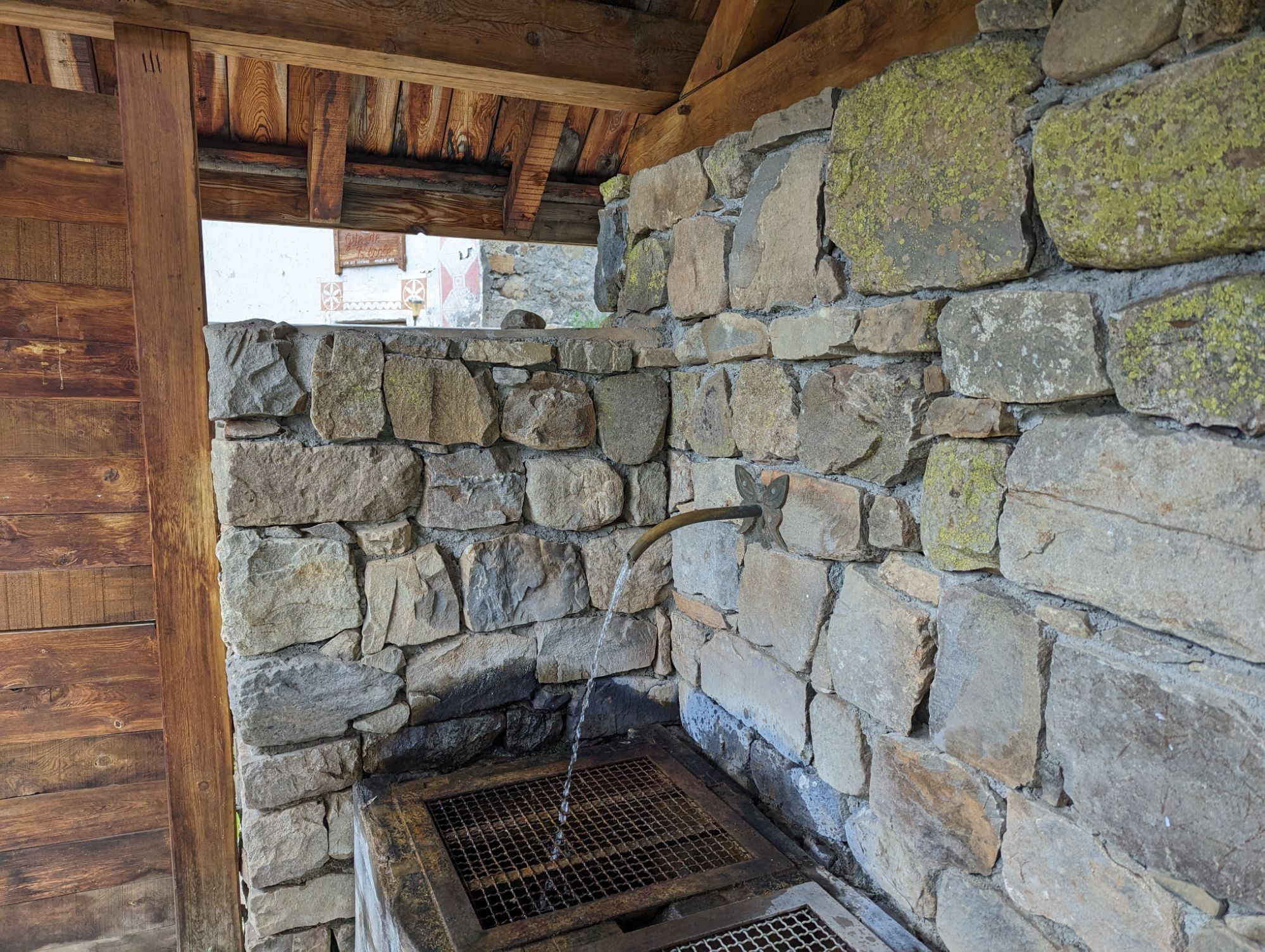 relive25.jpg